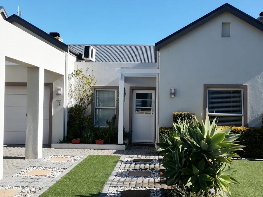 3 Bedroom Property for Sale in Heldervue Western Cape